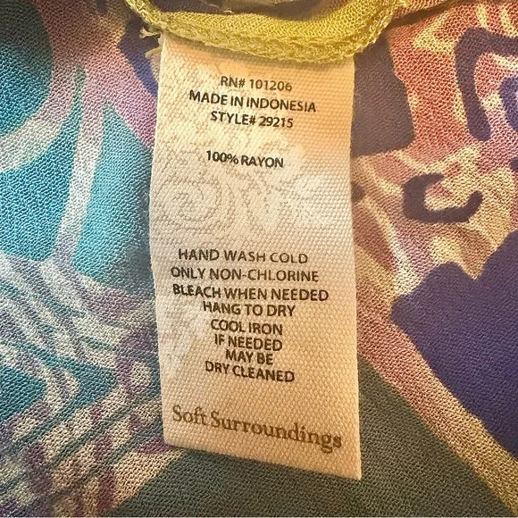 Soft Surroundings Kaleidoscope Handkerchief Tie Front Patchwork Shirt Boho Small - Picture 11 of 11